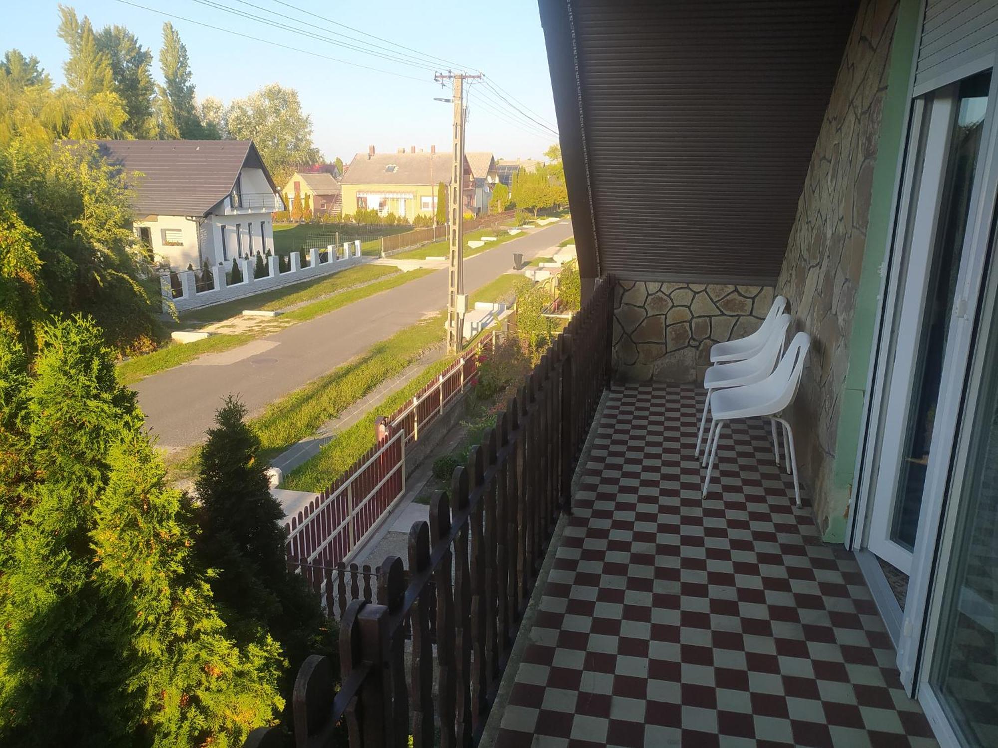 Etus Vendeghaz 2 Balatonfenyves Exterior foto